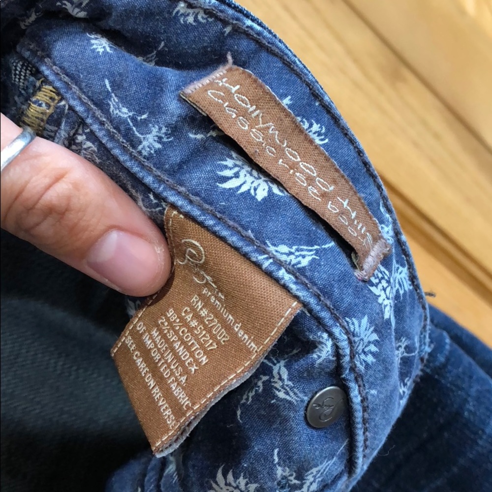 Hollywood Hills Classic Boot Paige Denim Jeans. 26 - Picture 8 of 8
